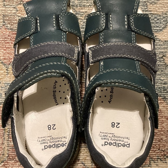 BNIB Pediped Leather Sandals size 28/11-11.5us - Picture 3 of 3